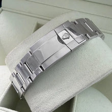 Load image into Gallery viewer, 2007 Rolex Daytona 116520 White Dial Box Booklets - Unpolished!
