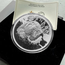 Load image into Gallery viewer, 2019 Grizzly Primal Predator $125 1/2 Kilo Silver Coin Mintage 400

