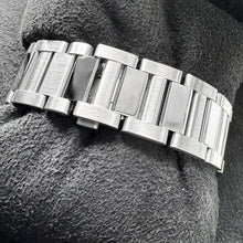 Load image into Gallery viewer, Breitling Exopace BB55 Connected BB5510 Titanium - Box and Papers
