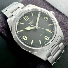 Load image into Gallery viewer, 2025 Tudor Ranger 79950 – Box / Papers - Under Warranty!
