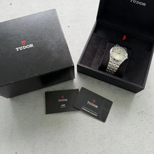 Load image into Gallery viewer, 2025 Tudor Royal Silver Dial 28600 Unpolished – Box / Papers

