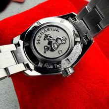 Load image into Gallery viewer, 30mm Omega Aqua Terra Steel Mother Pearl Diamond Dial 23110306155001 Box+ papers
