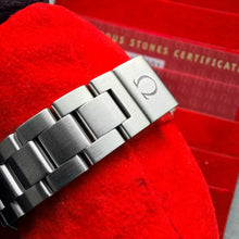 Load image into Gallery viewer, 30mm Omega Aqua Terra Steel Mother Pearl Diamond Dial 23110306155001 Box+ papers
