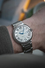 Load image into Gallery viewer, 36mm Cartier Ballon Blue Stainless Steel 3284 - Automatic Movement - Box Papers
