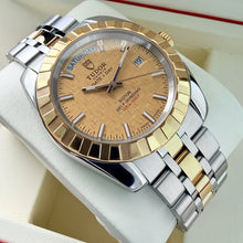 Load image into Gallery viewer, 41mm Tudor 23013 Classic Day Date Linen Dial - Box Papers + Caseback sticker!
