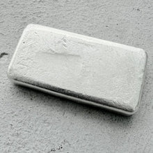 Load image into Gallery viewer, 5 oz Engelhard .999 Silver Poured bar - Incredible pour lines
