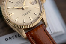 Load image into Gallery viewer, 1956 Rolex President Solid Gold 6917 - Serviced
