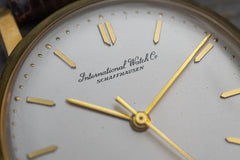 1970 IWC Mens 18k Yellow Gold Manual Winding R1405 - Calibre 402