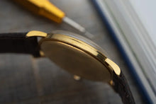 Load image into Gallery viewer, 1970 IWC Mens 18k Yellow Gold Manual Winding R1405 - Calibre 402
