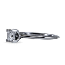 Load image into Gallery viewer, Authentic Tiffany and Co. Platinum Diamond Princess 1.01 I Ring - IF
