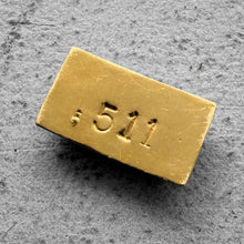 Load image into Gallery viewer, Delta 1/2 oz Gold bar

