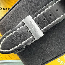 Load image into Gallery viewer, Breitling Chronograph Chronospace Automatic A23360
