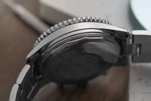 Load image into Gallery viewer, Breitling Navitimer Snowbirds Stainless Steel A13022 - Scarce Breitling bracelet
