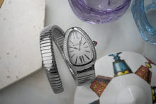 Load image into Gallery viewer, Bulgari Serpenti Tobogas SP35S Single Spiral SP 35 S- Factory set Diamond bezel
