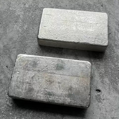 Consecutive Pair 10 oz Engelhard .999 Silver Poured bar 5 digit Serial