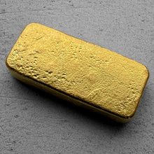 Load image into Gallery viewer, Engelhard 3.215 oz Gold Poured Bar .9999 - Stunning pour lines 4 Digit Serial
