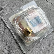 Load image into Gallery viewer, Genuine Factory Rolex Yellow Gold Crown B24 531 8 G1 -Brand New Sealed Solid 18k
