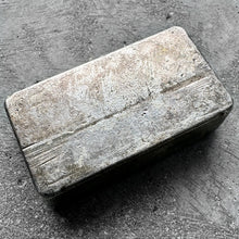 Load image into Gallery viewer, Vintage Engelhard 7oz Poured Silver Bar
