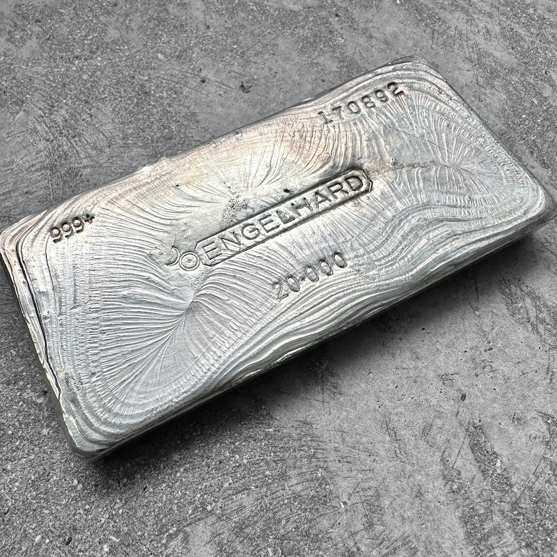 20oz Engelhard bar with incredible pour lines