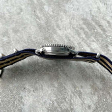 Load image into Gallery viewer, Breitling Navitimer B33030 - Stainless Steel- Automatic Blue Dial
