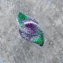 Load image into Gallery viewer, Fancy sapphire ring set in 18k White gold
