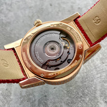 Load image into Gallery viewer, De Grisogono Instrumento Tondo gold Factory set diamond
