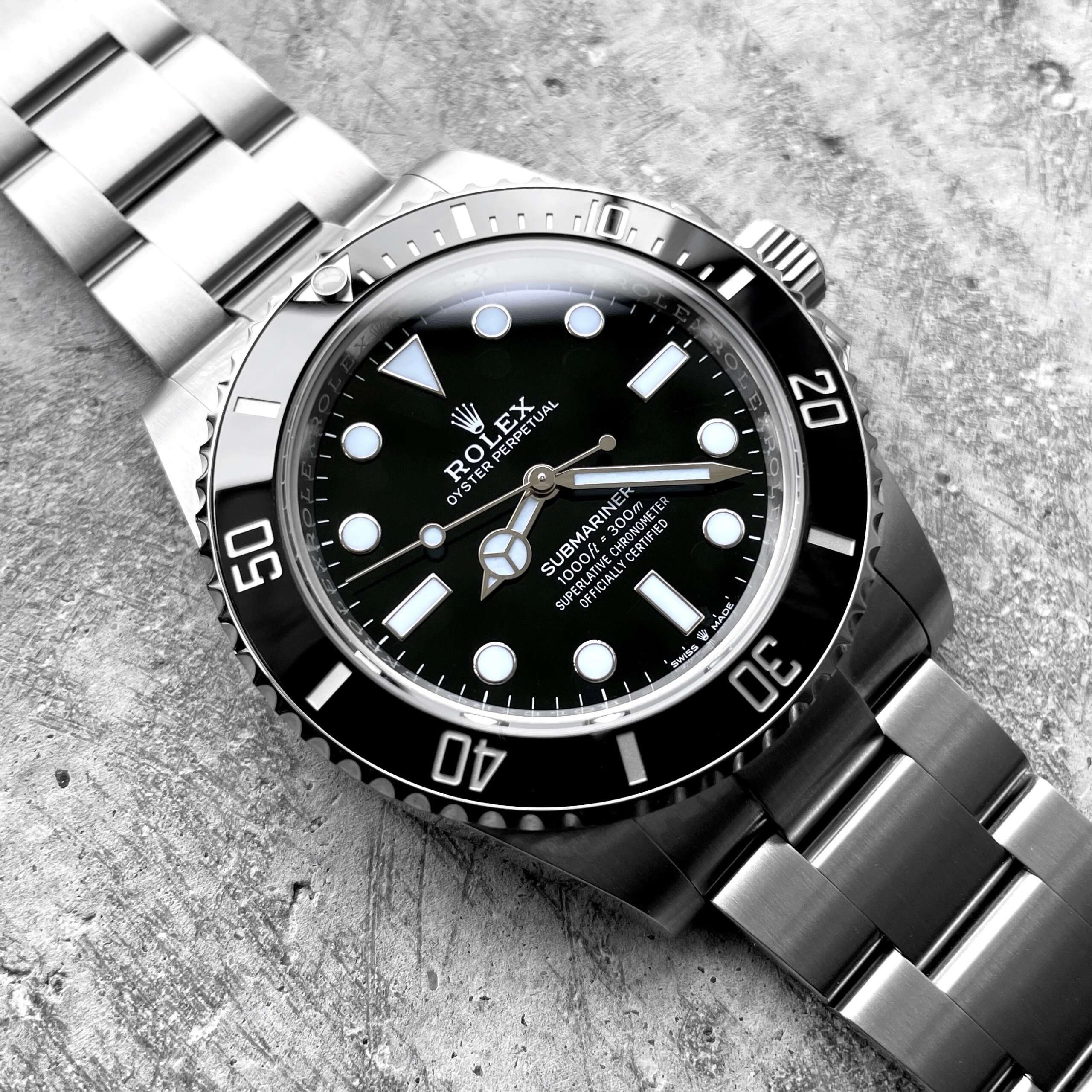 2021 Rolex Submariner 41mm 124060 - Box and Papers