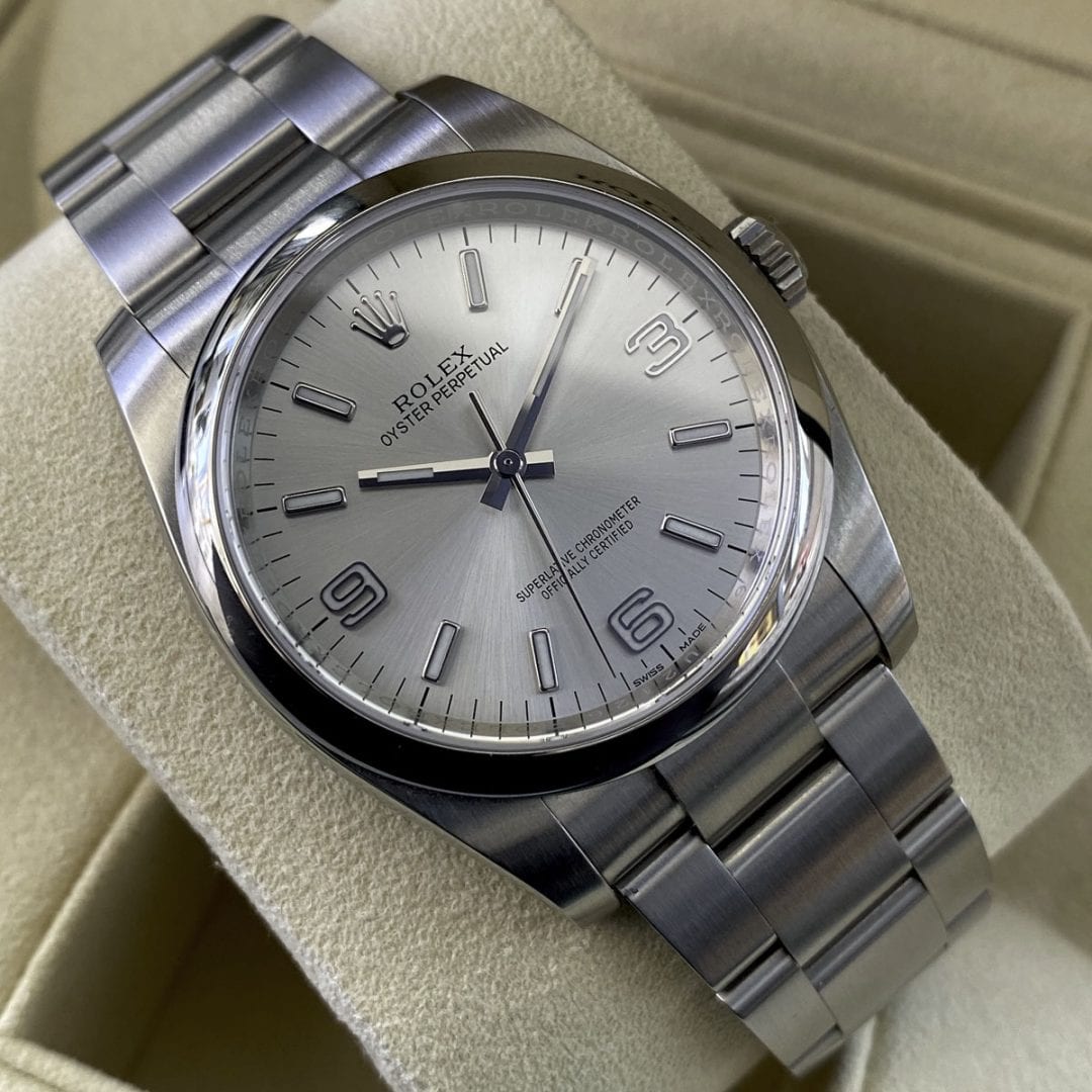 2019 Rolex Oyster Perpetual - Silver dial 116000 Box + Papers