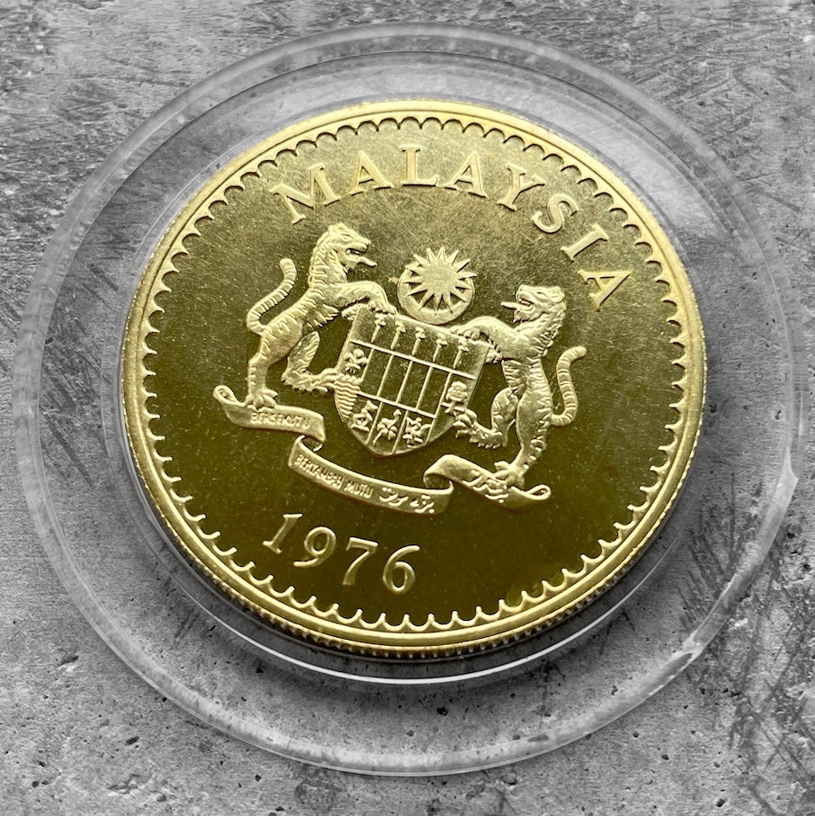 1976 Malaysia gold Malayan Tapir 500 Ringgit - Mintage 2894