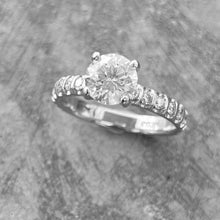 Load image into Gallery viewer, 1.20 Carat Round Brilliant Diamond Ring Certified GIA
