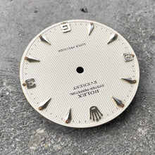 Load image into Gallery viewer, Vintage Original Rolex Everest Honey Comb Dial 5504 5505
