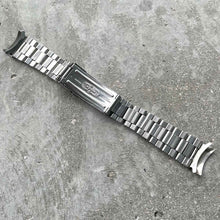 Load image into Gallery viewer, 1977 Vintage Rolex 9315 Rolex Bracelet with 380 end-links 20mm 5513 1680 Patented

