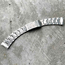 Load image into Gallery viewer, 1977 Vintage Rolex 9315 Rolex Bracelet with 380 end-links 20mm 5513 1680 Patented
