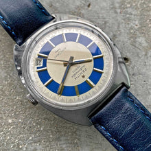 Load image into Gallery viewer, 1970s Zenith Auto Sport Blue Dial
