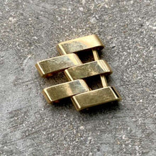 Load image into Gallery viewer, Breitling 18K Yellow Gold 18 mm Solid Gold Link - 7.73 Grams
