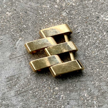 Load image into Gallery viewer, Breitling 18K Yellow Gold 18 mm Solid Gold Link - 7.73 Grams
