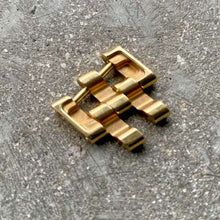 Load image into Gallery viewer, Breitling 18K Yellow Gold 18 mm Solid Gold Link - 7.73 Grams
