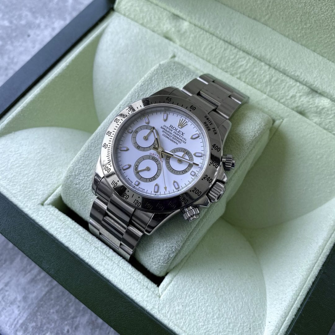 Rolex Dayona 116520 complete with box and papers