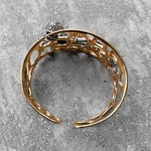 Load image into Gallery viewer, Custom 18k Gold bangle set with diamond Octopus
