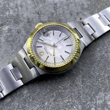Load image into Gallery viewer, Tudor Ranger Prince Oysterdate 9101/01 Stainless Steel Silver Dial Gold Bezel
