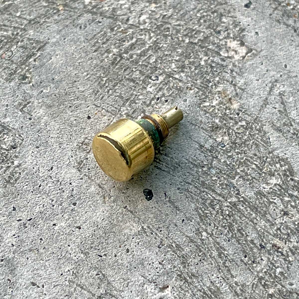 Genuine Vintage Omega Speedmaster 18k Y Gold Chronograph Pusher 145.022 1969