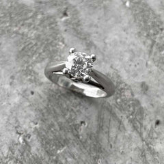 1 Carat Round Brilliant Diamond Ring Certified