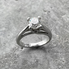 1 Carat Round Brilliant Diamond Ring Certified