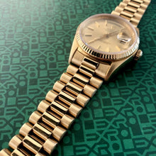 Load image into Gallery viewer, 36mm Mens Rolex President 18038 Yellow Gold
