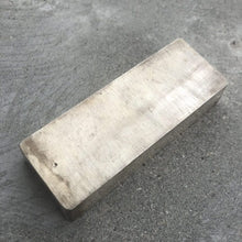 Load image into Gallery viewer, Engelhard 16.075 oz Silver Bar 500 Grams
