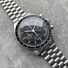 Load image into Gallery viewer, 2021 Omega Speedmaster 31030425001001
