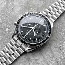 Load image into Gallery viewer, 2021 Omega Speedmaster 31030425001001
