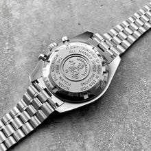 Load image into Gallery viewer, 2021 Omega Speedmaster 31030425001001
