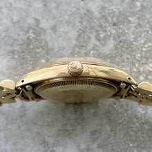 Load image into Gallery viewer, 1980 Vintage Rolex Date 1503 Mens 14K Yellow Gold Watch Champagne Dial Jubilee
