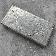 Load image into Gallery viewer, Vintage Engelhard Kilo Silver bar
